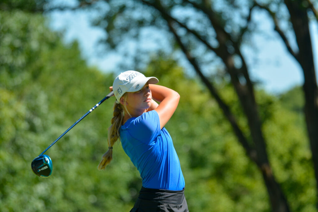 Thrilling Finish at the Kansas Womens  picture